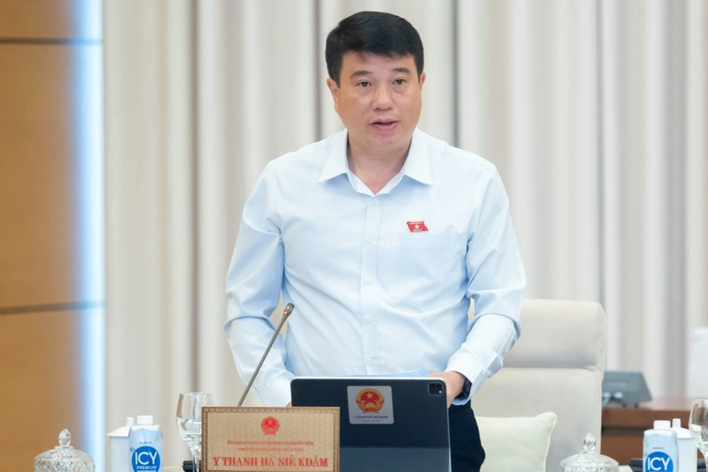 Phải rất khẩn trương sáp nhập 35 huyện và hơn 1.000 xã - 3 Phải rất khẩn trương sáp nhập 35 huyện và hơn 1.000 xã - 3
