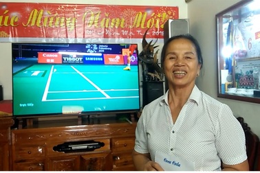 Không khí bóng đá "nóng rực" tại nhà trung vệ Bùi Tiến Dũng