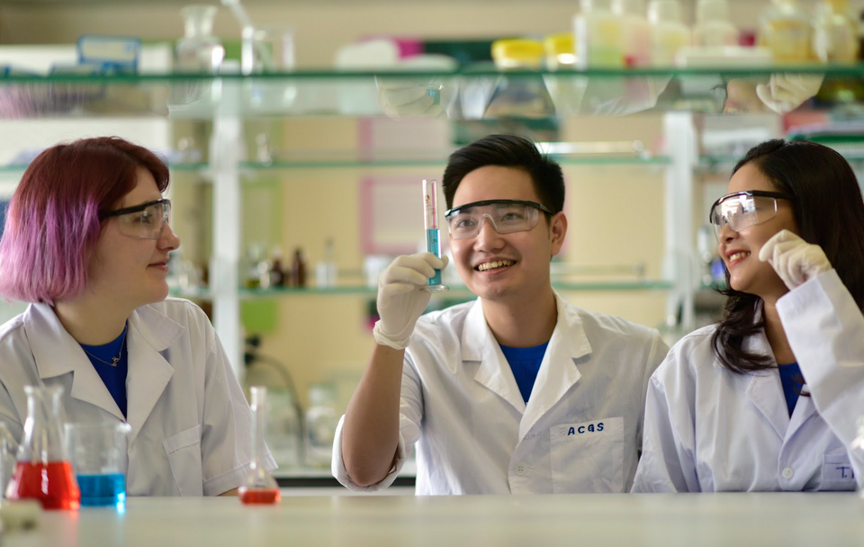 Trường ĐH Việt Pháp mở ngành học mới Khoa học Dữ liệu và Kỹ thuật ô tô - 1 Trường ĐH Việt Pháp mở ngành học mới Khoa học Dữ liệu và Kỹ thuật ô tô - 1