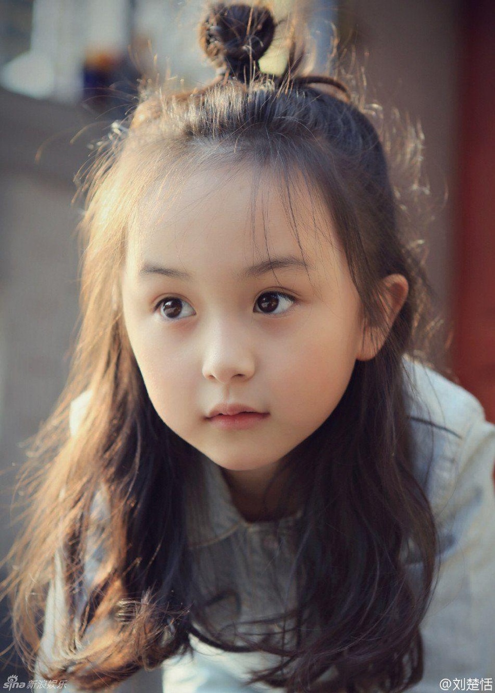 Tiểu mỹ nhân màn ảnh Hoa ngữ nổi tiếng từ 2 tuổi giờ ra sao? - 8 Tiểu mỹ nhân màn ảnh Hoa ngữ nổi tiếng từ 2 tuổi giờ ra sao? - 8