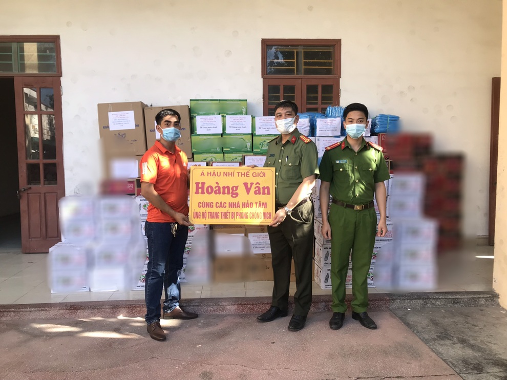 Á hậu nhí từng lên sóng VTV đòi mẹ cát-sê ủng hộ Hải Phòng chống Covid-19 - 2 Á hậu nhí từng lên sóng VTV đòi mẹ cát-sê ủng hộ Hải Phòng chống Covid-19 - 2