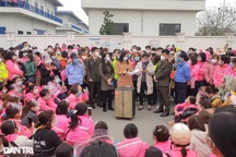 Chủ tịch UBND cấp xã có quyền hạn gì khi lao động đình công?