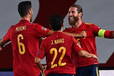 Sergio Ramos và Ansu Fati cùng lập kỷ lục khó tin ở đội tuyển quốc gia