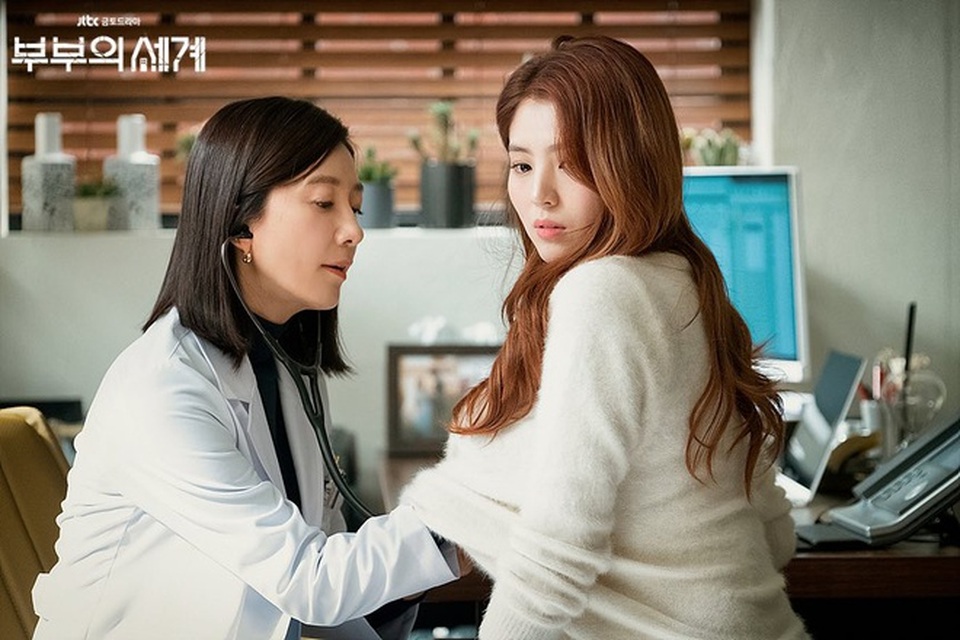 Vai “tiểu tam” đáng ghét và đáng thương trong “Thế giới hôn nhân” - 4 Vai “tiểu tam” đáng ghét và đáng thương trong “Thế giới hôn nhân” - 4