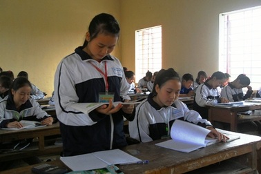 Nghị lực vượt khó học giỏi của 4 chị em nghèo 