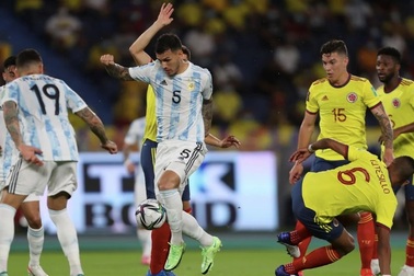 Messi vô duyên, Argentina hòa thất vọng trước Colombia