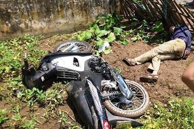 Kẻ trộm bị đánh tử vong khi bị bắt gặp đang cạy cửa