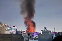 Cháy kho hàng chứa đồ thể thao ở TPHCM