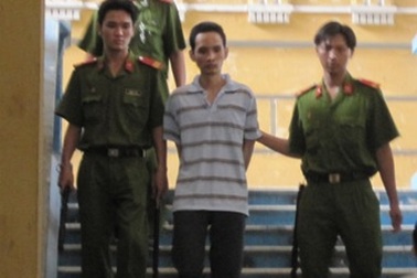 Giết người cướp xe vì thiếu tiền chơi gái