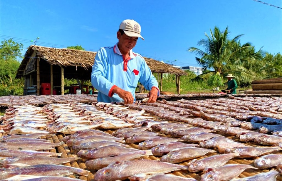 Làng khô ngon nhất Sóc Trăng tất bật chuẩn bị hàng Tết - 6 Làng khô ngon nhất Sóc Trăng tất bật chuẩn bị hàng Tết - 6