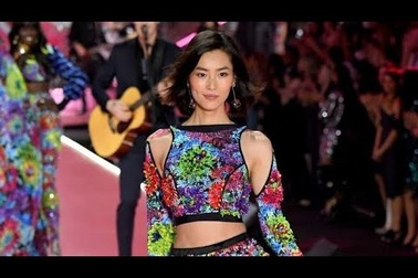 Liu Wen trinh diễn gợi cảm trong show của Victoria's Secret