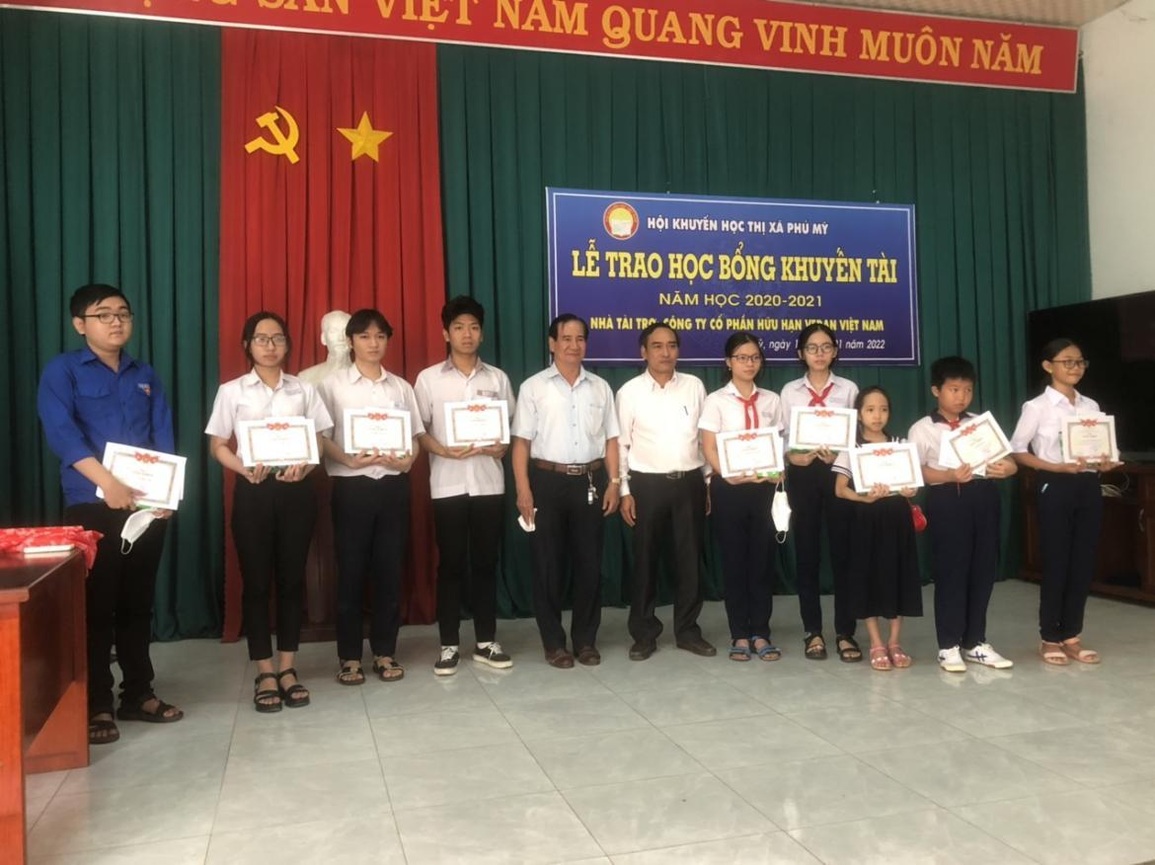 Vedan Việt Nam tiếp sức học sinh, sinh viên khuyết tật vượt khó đến trường - 2 Vedan Việt Nam tiếp sức học sinh, sinh viên khuyết tật vượt khó đến trường - 2