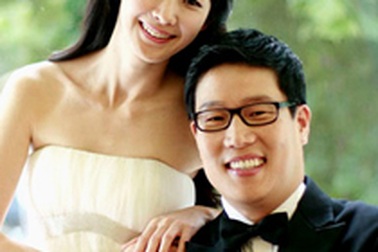 “Nữ hoàng ln Hwa” đệ đơn li dị sau 7 tháng