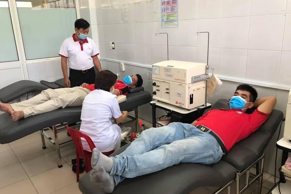 CLB máu sống ở Đà Nẵng: Hãy cho đi khi còn có thể - 1 CLB máu sống ở Đà Nẵng: Hãy cho đi khi còn có thể - 1