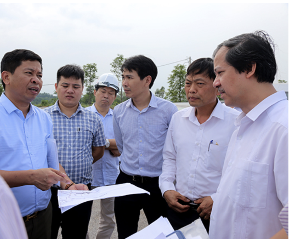 Một vài dấu ấn của tân Bộ trưởng GD-ĐT Nguyễn Kim Sơn tại ĐH Quốc gia HN - 4 Một vài dấu ấn của tân Bộ trưởng GD-ĐT Nguyễn Kim Sơn tại ĐH Quốc gia HN - 4