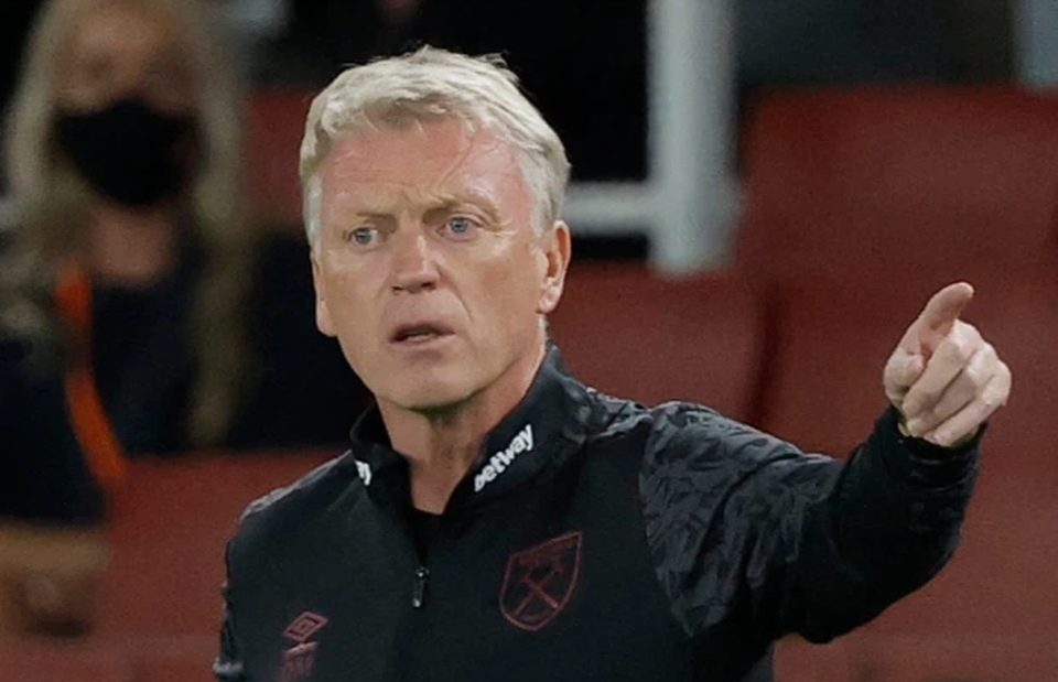 HLV David Moyes nhiễm Covid-19, cả Premier League náo loạn - 1 HLV David Moyes nhiễm Covid-19, cả Premier League náo loạn - 1