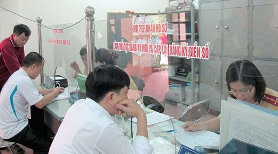 Đi đổi biển số màu vàng, cần đến đâu, mang theo gì? - 2 Đi đổi biển số màu vàng, cần đến đâu, mang theo gì? - 2
