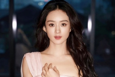 Triệu Lệ Dĩnh chấp nhận trở nên xấu xí để "bước qua vùng an toàn"