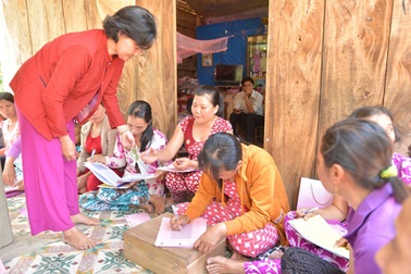 Nhân rộng mô hình tiết kiệm nhóm tại Vĩnh Long