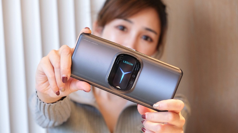 Lenovo sẽ không tiếp tục cuộc đua trên phân khúc smartphone chơi game (Ảnh: Lenovo).