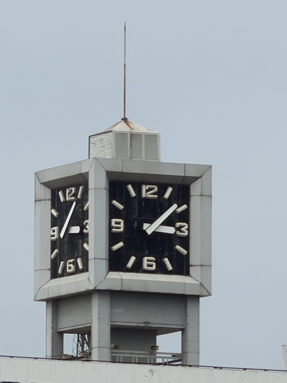 So sánh hai flagship đầu bảng: Galaxy S26 Ultra và iPhone 17 Pro Max - 23