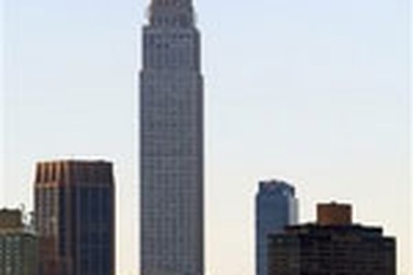 Luật sư nhảy lầu tự tử từ toà tháp cao nhất New York