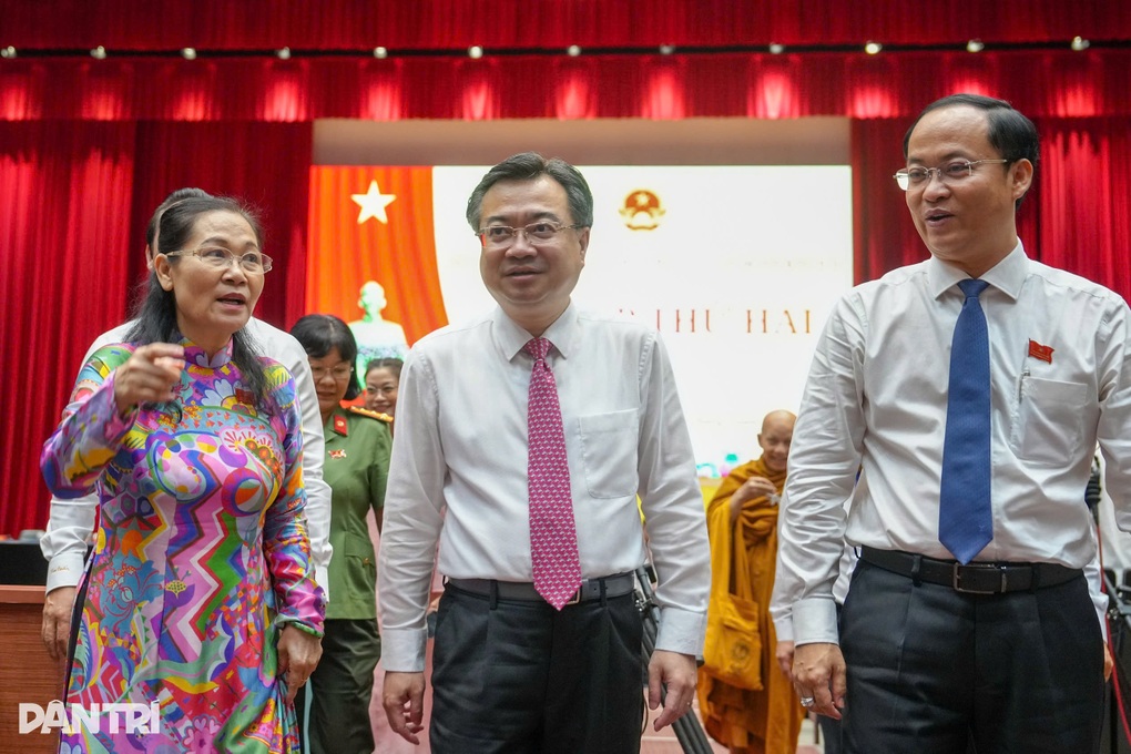 Ông Nguyễn Thanh Nghị: Tập trung đầu tư Trung tâm Tài chính Quốc tế ở TPHCM - 2 Ông Nguyễn Thanh Nghị: Tập trung đầu tư Trung tâm Tài chính Quốc tế ở TPHCM - 2