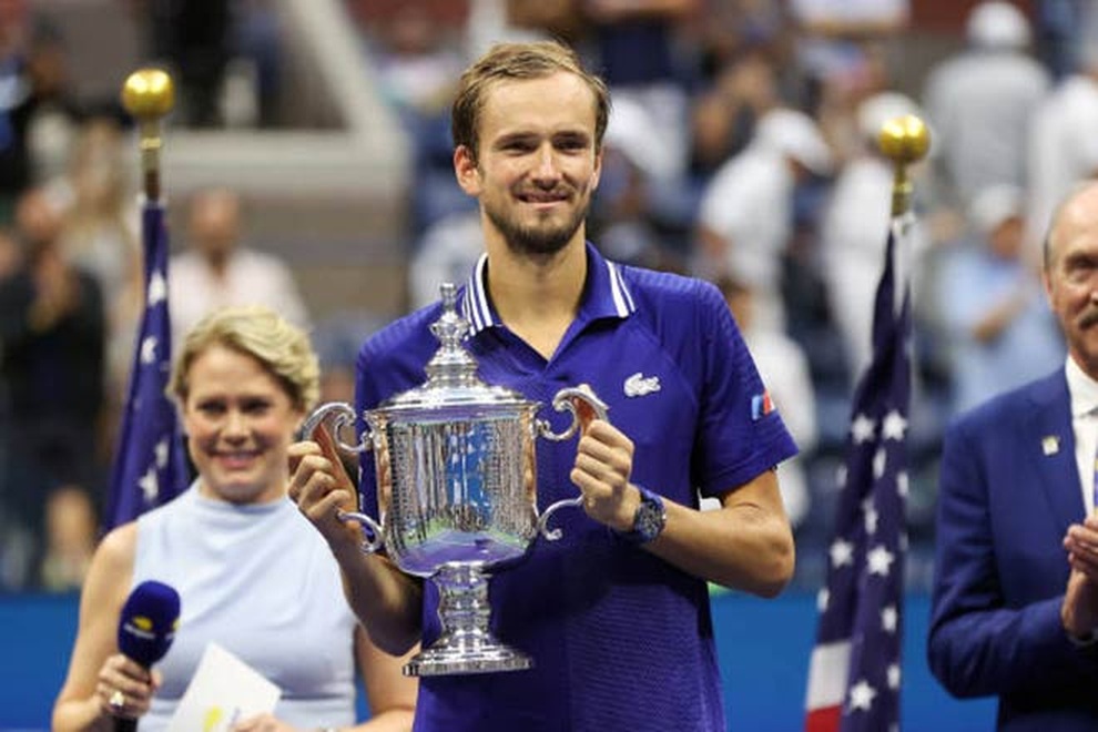 Djokovic: Medvedev xứng đáng với chức vô địch US Open - 2 Djokovic: Medvedev xứng đáng với chức vô địch US Open - 2