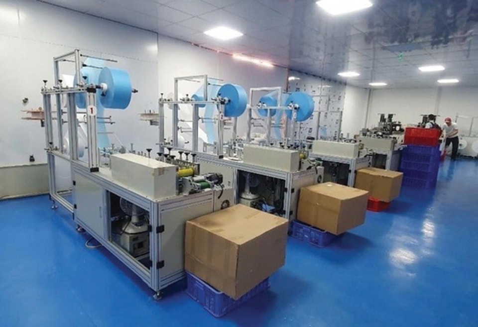 Trắng tay, ôm nợ vì khẩu trang y tế - 1 Trắng tay, ôm nợ vì khẩu trang y tế - 1
