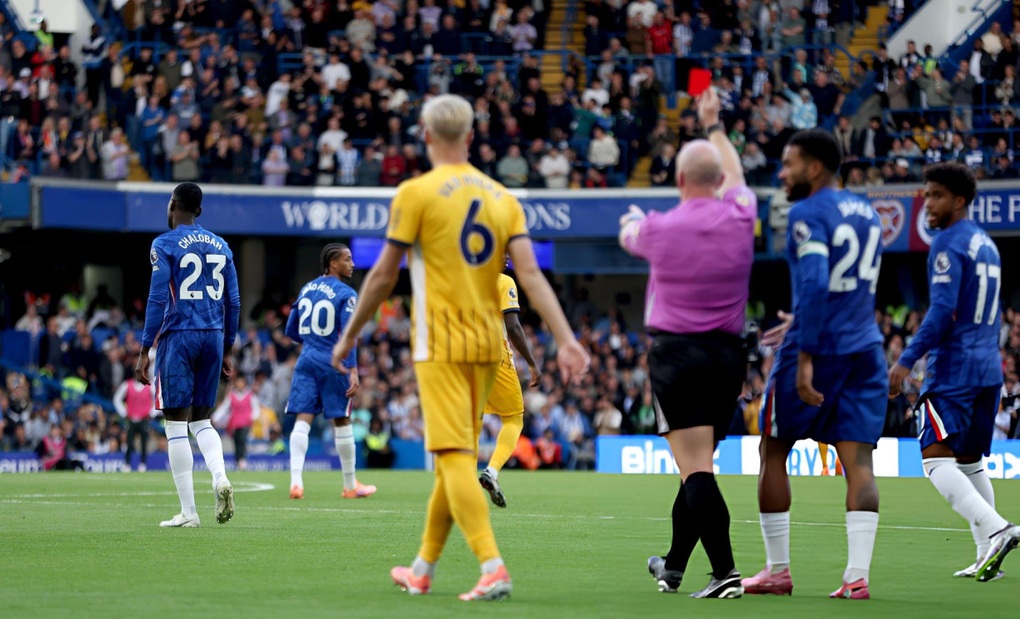Chelsea thua cay đắng trên sân nhà trước Brighton - 2 Chelsea thua cay đắng trên sân nhà trước Brighton - 2