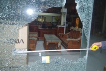 Bắt 2 đối tượng bịt mặt nổ súng vào cửa hàng nội thất