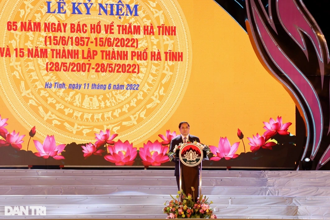 Thủ tướng: Nhớ về tình sâu nghĩa nặng Bác Hồ dành cho Hà Tĩnh - 3 Thủ tướng: Nhớ về tình sâu nghĩa nặng Bác Hồ dành cho Hà Tĩnh - 3