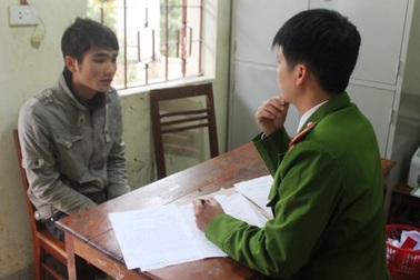 Đi chúc tết dì ruột, nảy sinh ý đồ trộm cắp