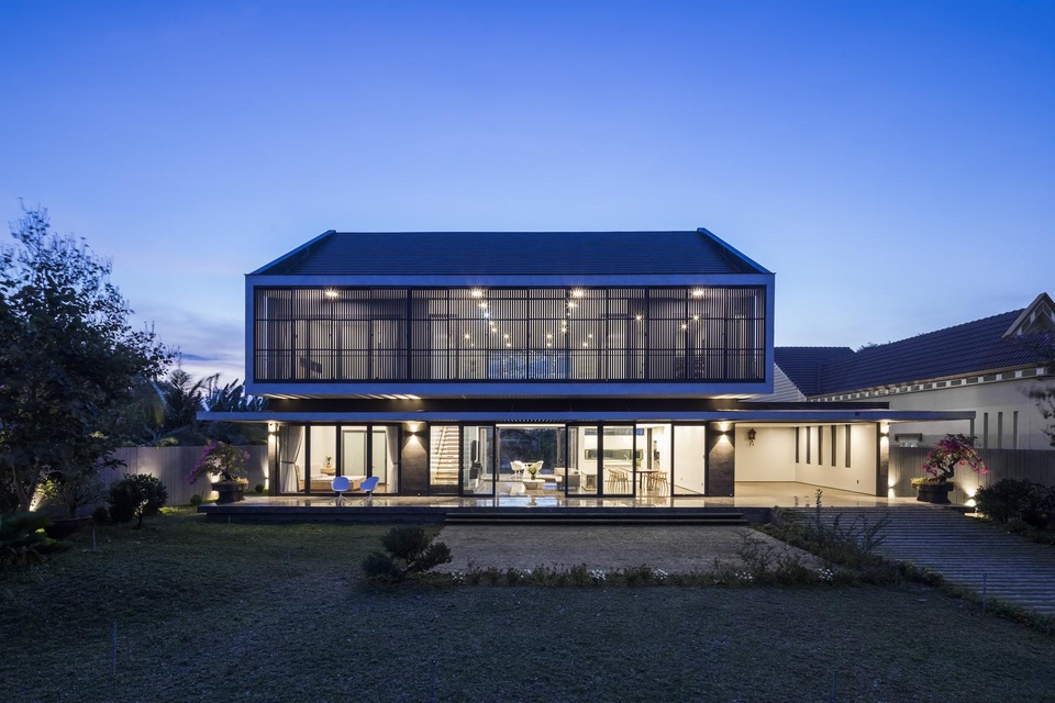 Độc đáo nhà ở Vũng Tàu có mặt tiền thay đổi tùy theo điều kiện thời tiết - 7