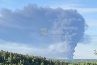 Ukraine dồn dập tập kích sâu lãnh thổ Nga, đánh thẳng mắt xích năng lượng