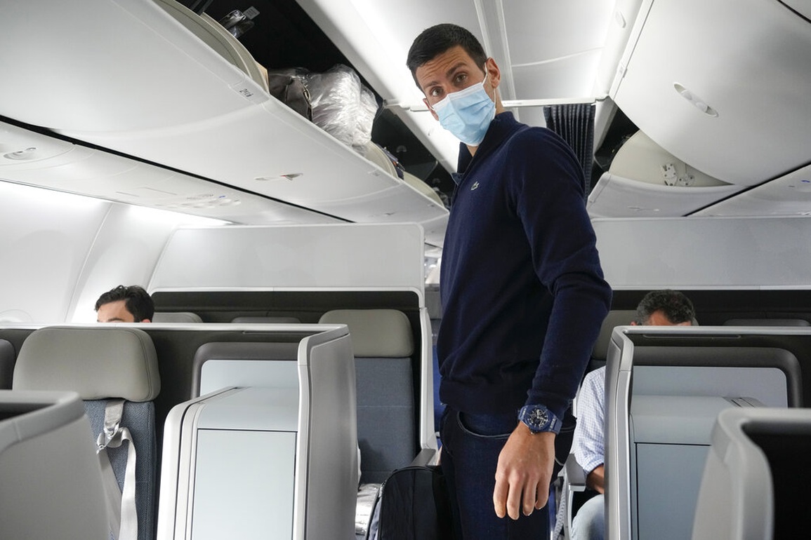 Djokovic bị gây áp lực phải tiêm vaccine phòng Covid-19 - 1 Djokovic bị gây áp lực phải tiêm vaccine phòng Covid-19 - 1
