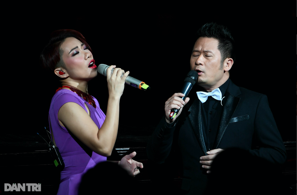 Trần Tiến: Khi gặp Thanh Tùng, tôi chỉ là người làm hậu đài, bê vác... - 7 Trần Tiến: Khi gặp Thanh Tùng, tôi chỉ là người làm hậu đài, bê vác... - 7