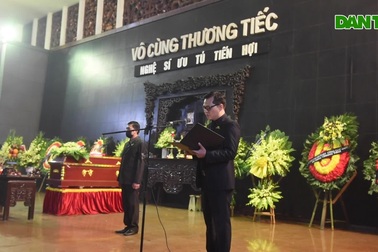 NSND Trung Hiếu: "NSƯT Tiến Hợi tài năng, giản dị"