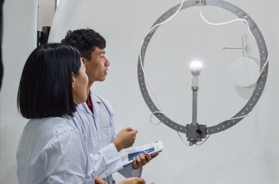 Ngành học “hot” năm 2020 - Vật lý kỹ thuật - 2 Ngành học “hot” năm 2020 - Vật lý kỹ thuật - 2