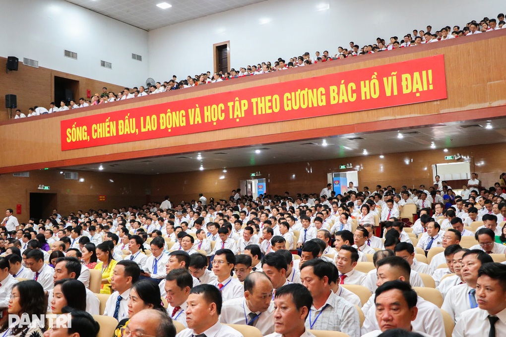 Sau một năm về xã, lương của tôi giảm gần 4 triệu đồng - 4 Sau một năm về xã, lương của tôi giảm gần 4 triệu đồng - 4