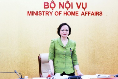 Bộ trưởng Nội vụ đốc thúc hoàn thiện cơ chế thu hút, trọng dụng nhân tài