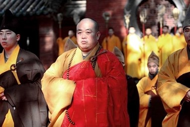 Thiếu Lâm Tự chao đảo vì tin đồn sư trụ trì có nhiều bạn gái