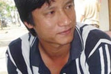 Cựu thủ môn Ngọc Thế mong con đừng... giống mình 