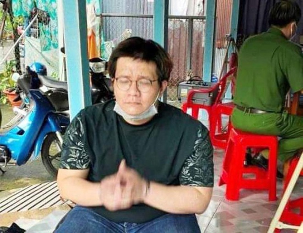 Người tố giác Cậu IT Nhâm Hoàng Khang có bị truy tội tổ chức đánh bạc? - 1 Người tố giác Cậu IT Nhâm Hoàng Khang có bị truy tội tổ chức đánh bạc? - 1