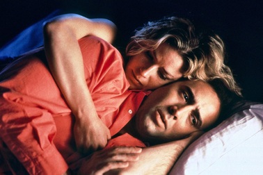 Tài tử vung tiền tiêu hết 150 triệu USD như thế nào?