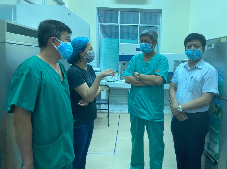 Bác sĩ Đồng Nai mắc Covid-19 đến BV Chợ Rẫy, liên hoan cùng lớp đào tạo - 4 Bác sĩ Đồng Nai mắc Covid-19 đến BV Chợ Rẫy, liên hoan cùng lớp đào tạo - 4