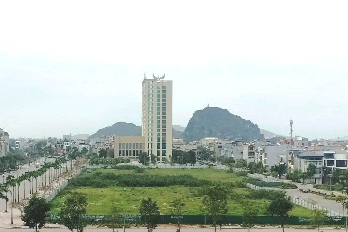 Thu hồi hơn 2,2 ha đất vàng giữa trung tâm thành phố Thanh Hóa - 1 Thu hồi hơn 2,2 ha đất vàng giữa trung tâm thành phố Thanh Hóa - 1