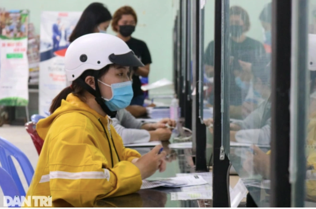 Giữ chân công chức không được, tuyển mới thì sợ bị hỏi lương bao nhiêu? - 2 Giữ chân công chức không được, tuyển mới thì sợ bị hỏi lương bao nhiêu? - 2