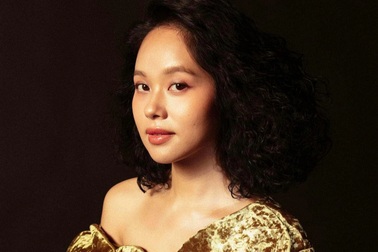 Hoàng Quyên tuổi 30: Lúc buồn thường viết nhạc, là bạn thân của con