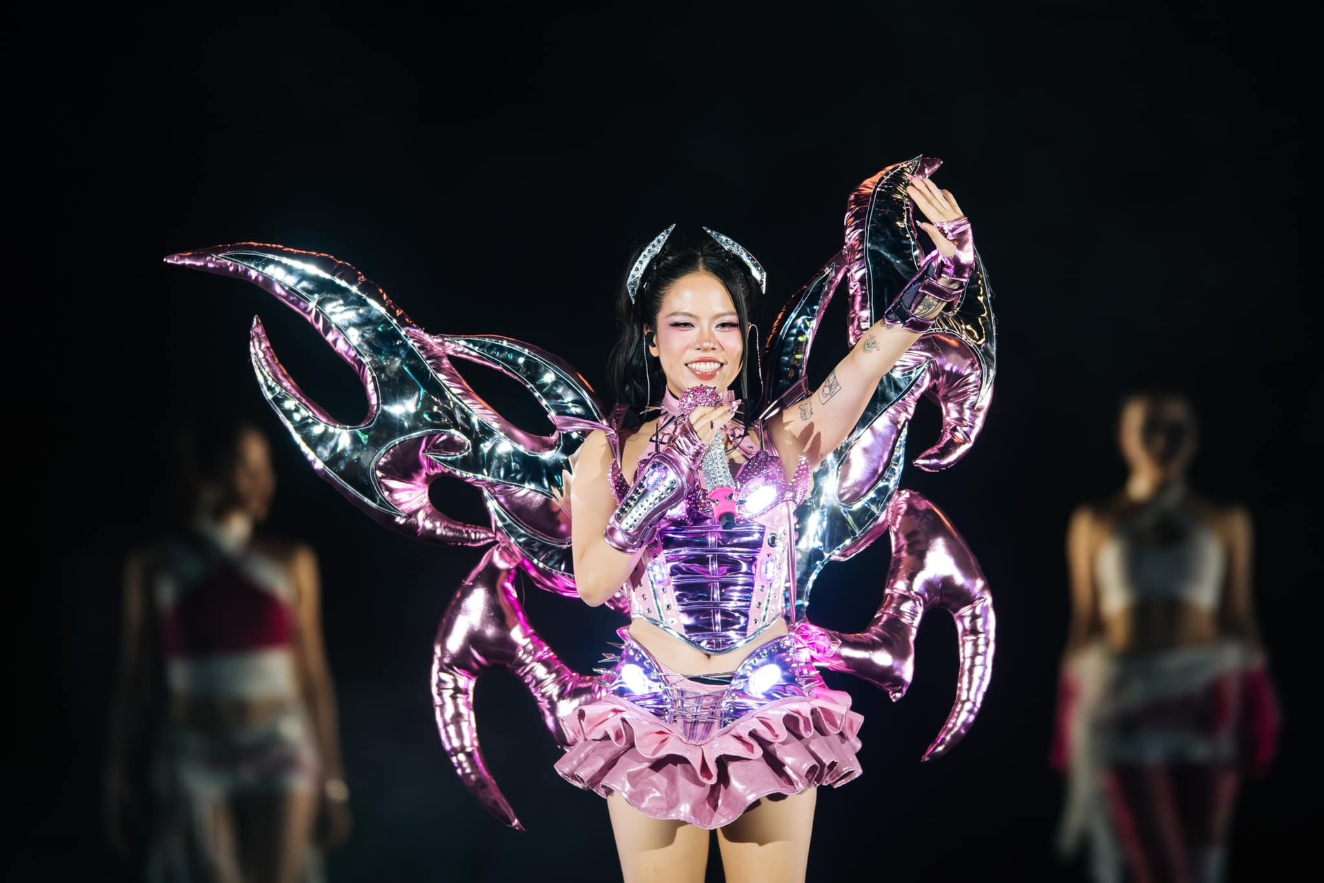 Những nữ rapper Gen Z đình đám: Pháo gợi cảm, tlinh vướng nhiều thị phi - 6